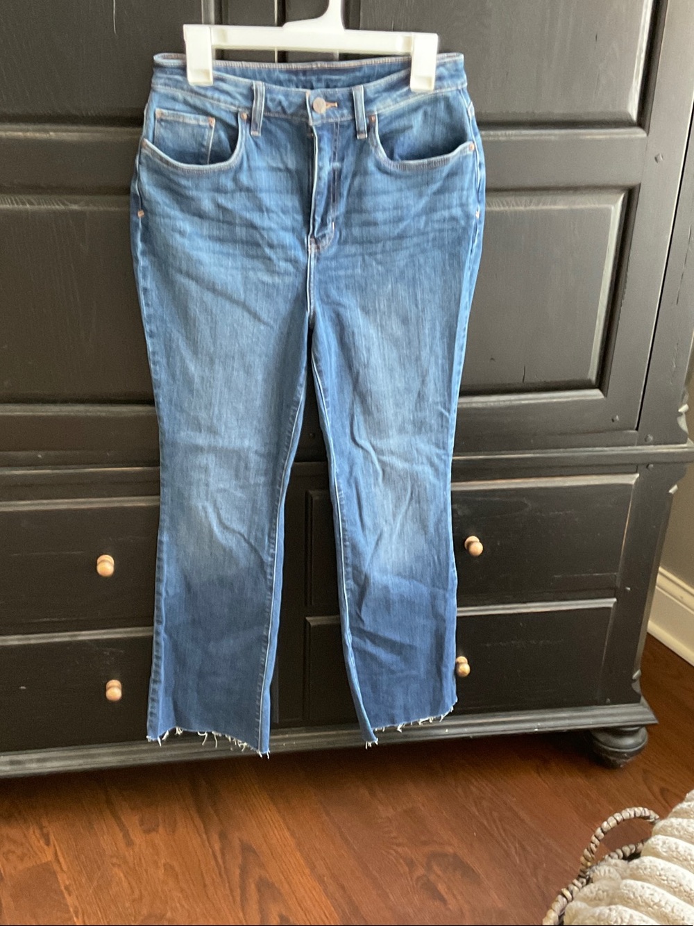 VENUS…Classic Blue Womens Jeans - High Rise boot cut SZ 8 inseam 28”